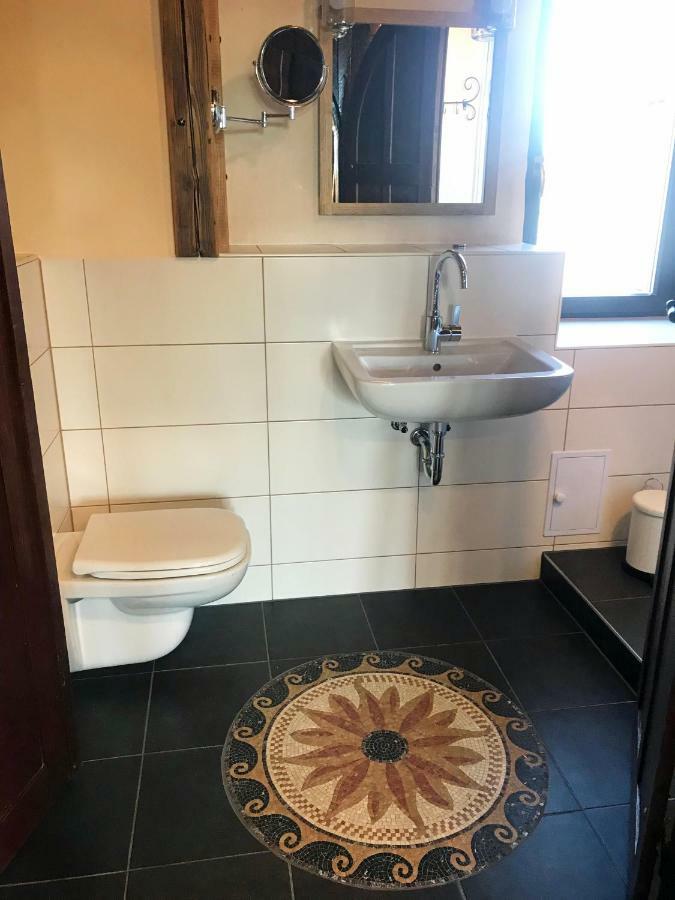 Ferienwohnung Wachstube Mit 3 Schlafraeumen Im Rittergut Leppersdorf Wachau 외부 사진